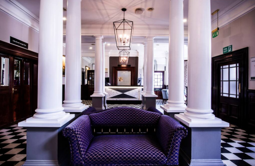 Doubletree Hilton Cheltenham lobby'